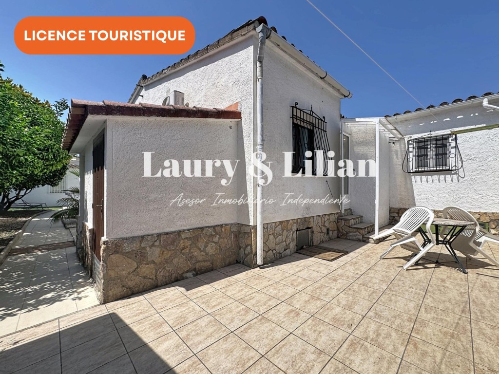 Casa con piscina, garaje y licencia turística - foto 35
