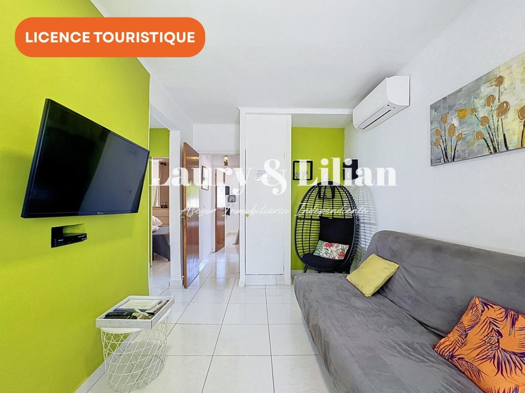 Casa con piscina, garaje y licencia turística - foto 7