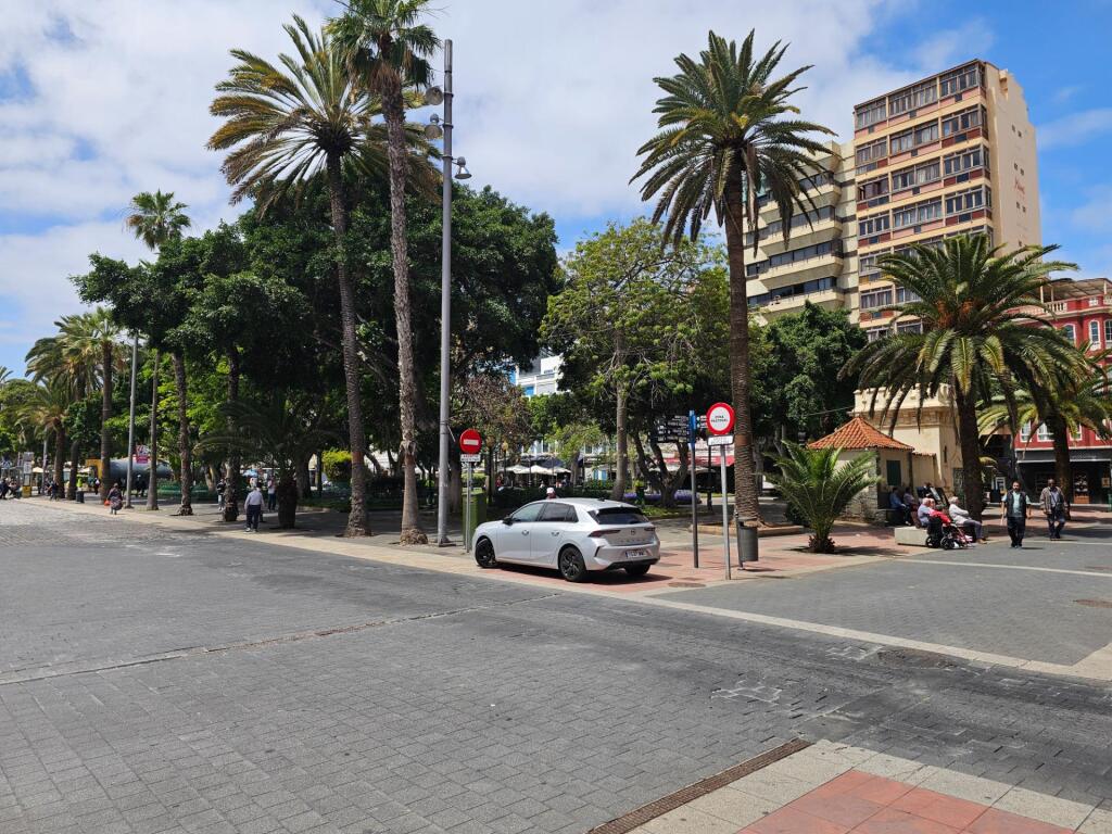 ESTUPENDO PISO EN ZONA CANTERAS - SANTA CATALINA, LAS PALMAS - foto 31