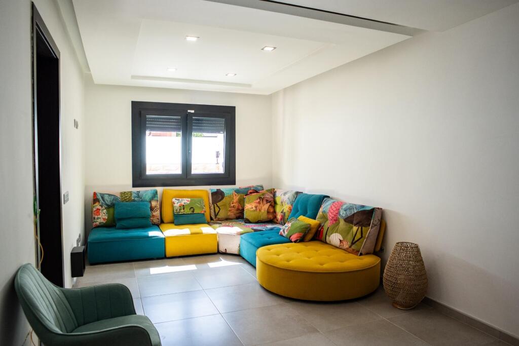 ADOSADO EN TRANQUILA URBANIZACIÓN EN INGENIO, ISLAS CANARIAS - foto 20