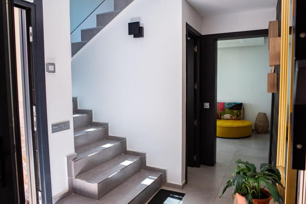 ADOSADO EN TRANQUILA URBANIZACIÓN EN INGENIO, ISLAS CANARIAS - foto 10