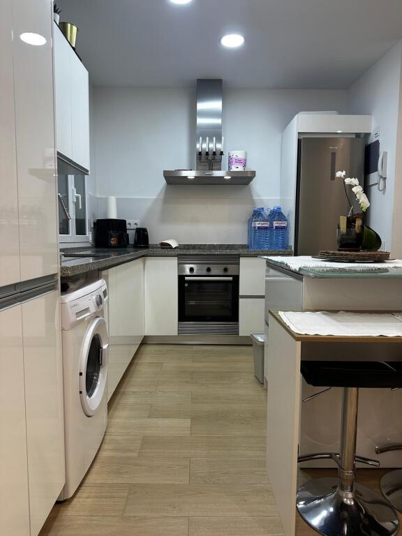 Alquiler de habitación en piso reformado de 89 m2 | 3 dormit - foto 13