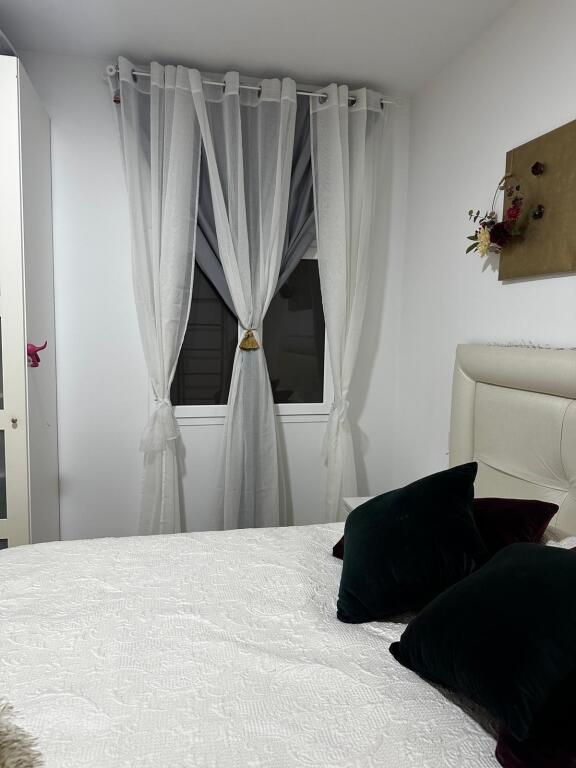 Alquiler de habitación en piso reformado de 89 m2 | 3 dormit - foto 16