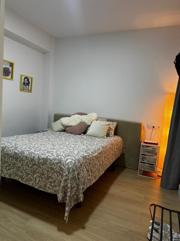 Alquiler de habitación en piso reformado de 89 m2 | 3 dormit - foto 22
