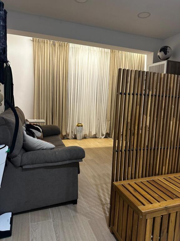 Alquiler de habitación en piso reformado de 89 m2 | 3 dormit - foto 4