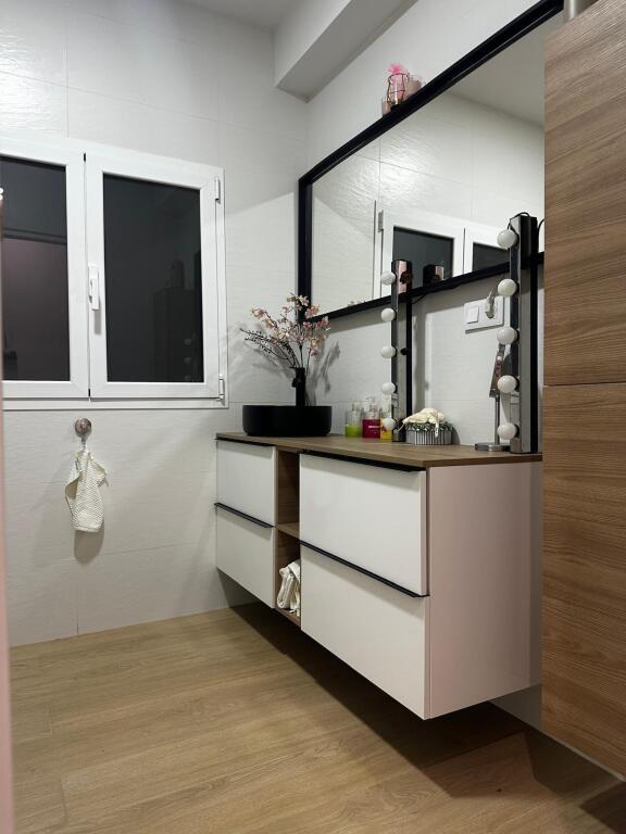 Alquiler de habitación en piso reformado de 89 m2 | 3 dormit - foto 33