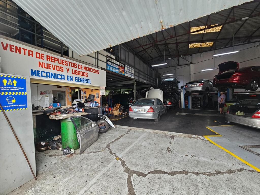 Nave industrial de 475 m2 en una excelente ubicación – Calle - foto 4