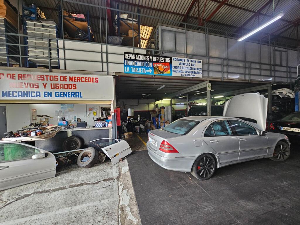 Nave industrial de 475 m2 en una excelente ubicación – Calle - foto 7