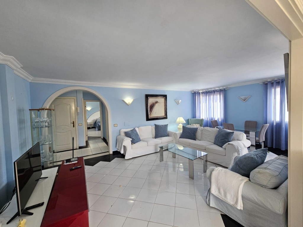 EXCLUSIVA VIVIENDA EN PRIMERA LÍNEA DE MAR EN LA COSTA DE TE - foto 15