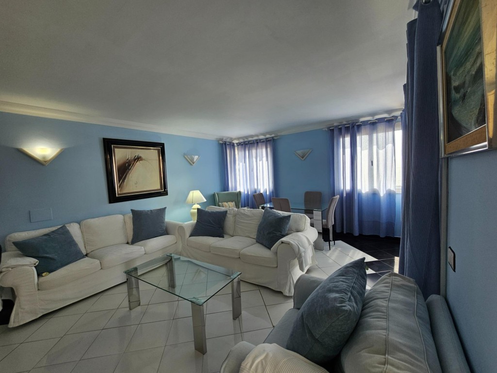 EXCLUSIVA VIVIENDA EN PRIMERA LÍNEA DE MAR EN LA COSTA DE TE - foto 16