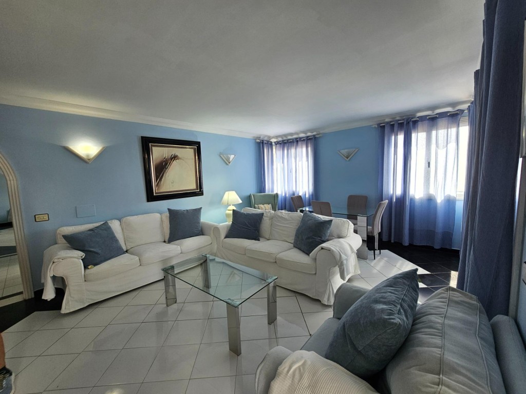 EXCLUSIVA VIVIENDA EN PRIMERA LÍNEA DE MAR EN LA COSTA DE TE - foto 17