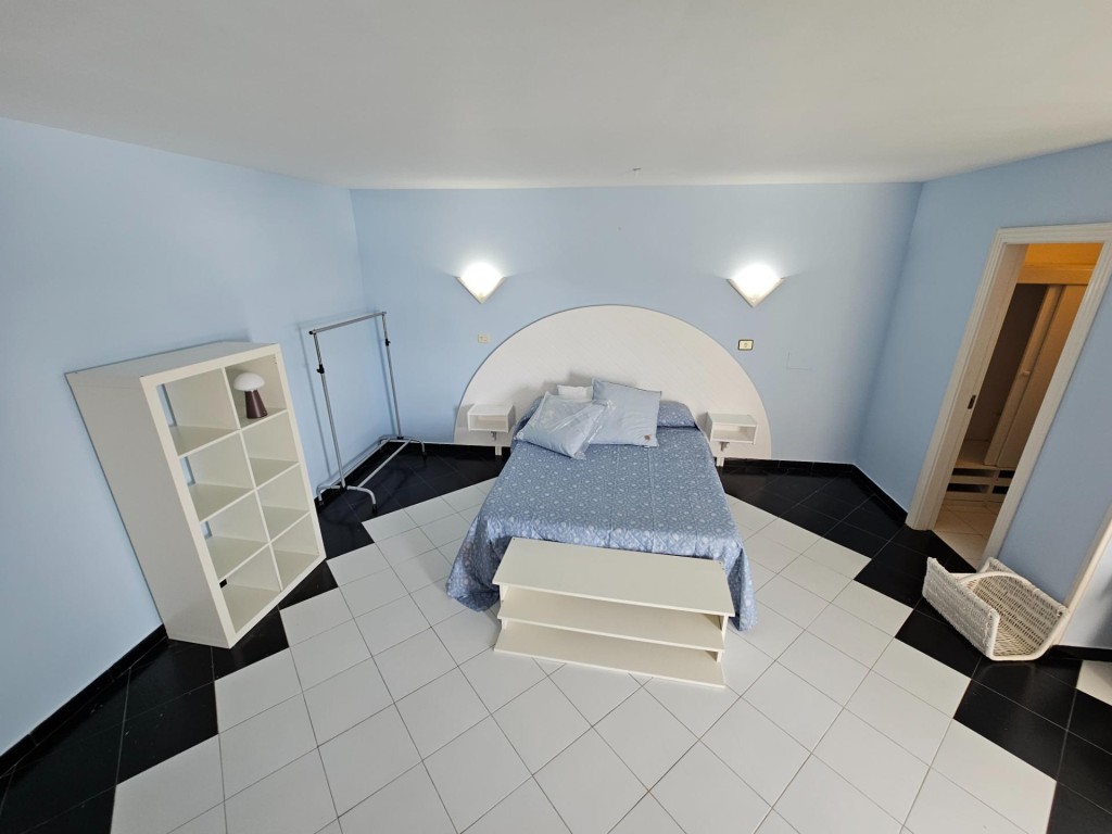 EXCLUSIVA VIVIENDA EN PRIMERA LÍNEA DE MAR EN LA COSTA DE TE - foto 29