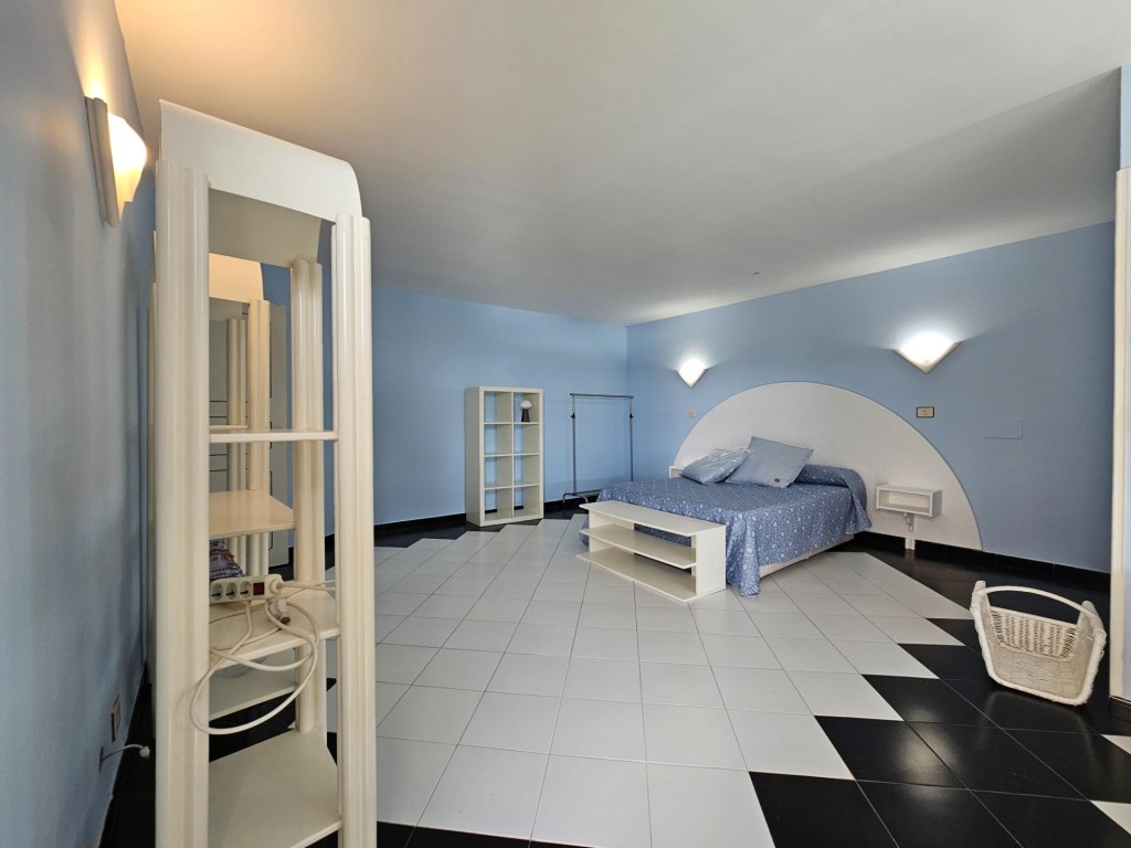 EXCLUSIVA VIVIENDA EN PRIMERA LÍNEA DE MAR EN LA COSTA DE TE - foto 30