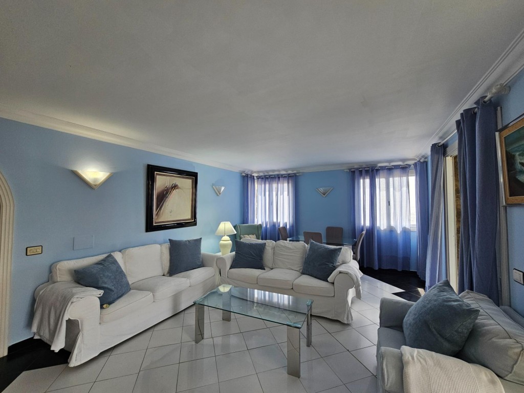 EXCLUSIVA VIVIENDA EN PRIMERA LÍNEA DE MAR EN LA COSTA DE TE - foto 8