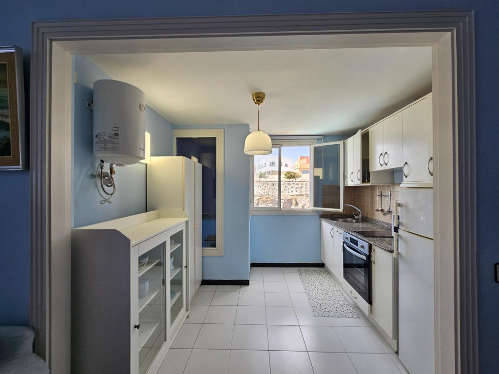EXCLUSIVA VIVIENDA EN PRIMERA LÍNEA DE MAR EN LA COSTA DE TE - foto 10