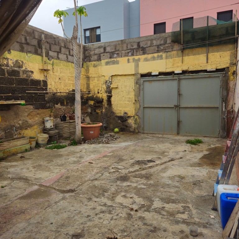 VENTA DE SOLAR CON PRIVILEGIADA UBICACIÓN - TINOCA - ARUCAS  - foto 3