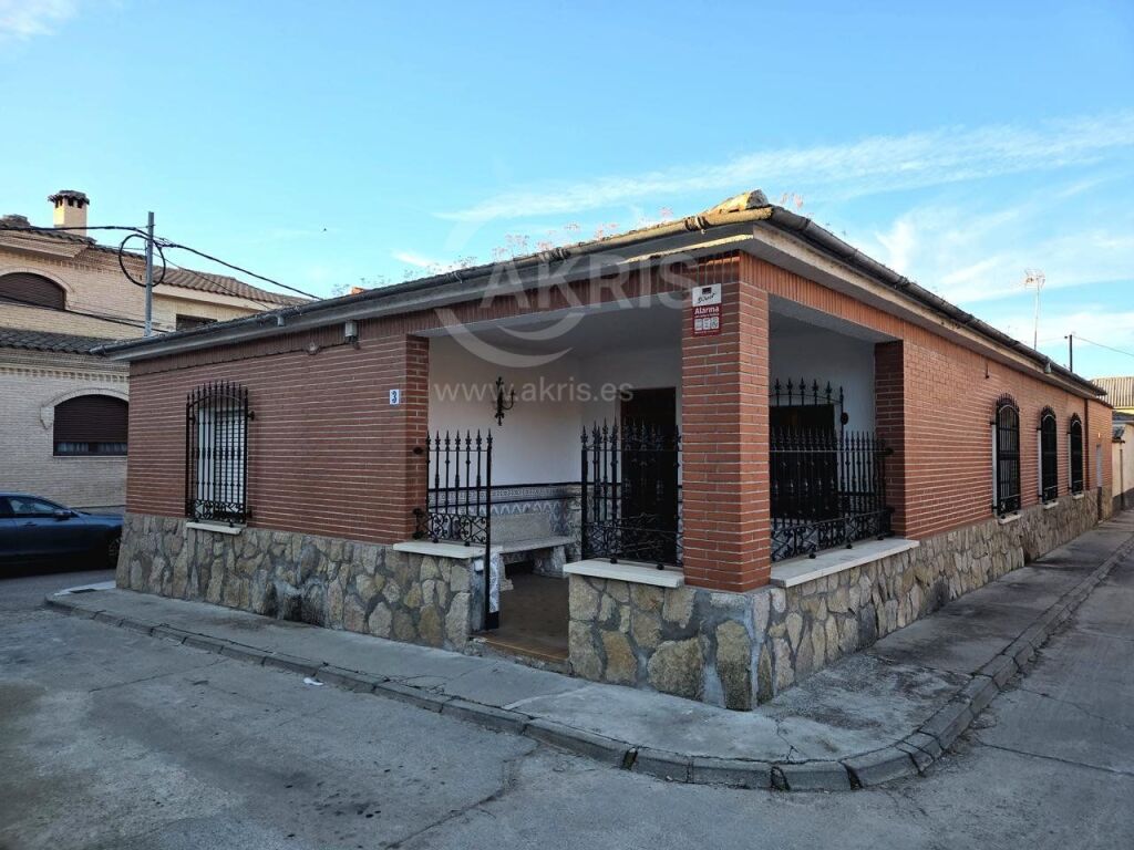 Chalet Independiente en Santa Olalla - foto 4