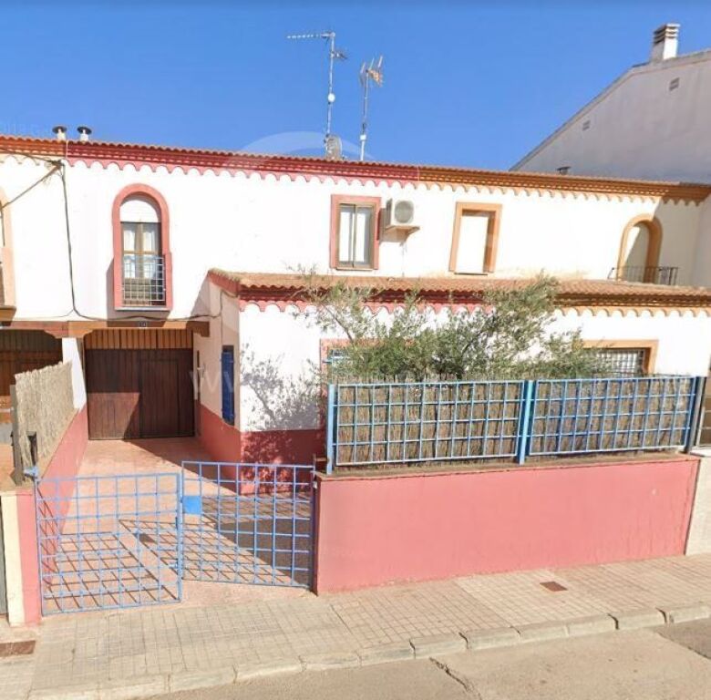 Chalet Independiente en Consuegra