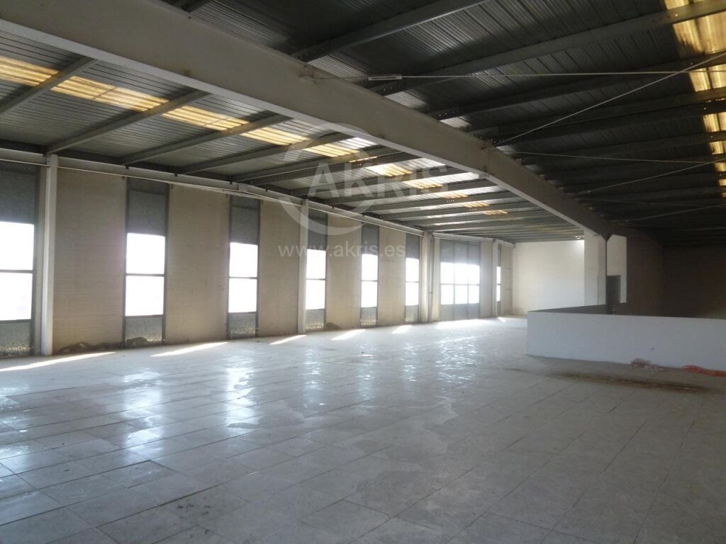 Nave Industrial en Madrid - foto 11