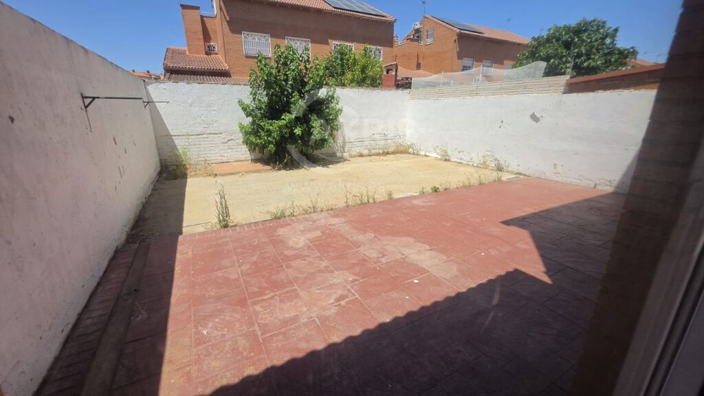 Chalet Pareado en Chozas De Canales - foto 13