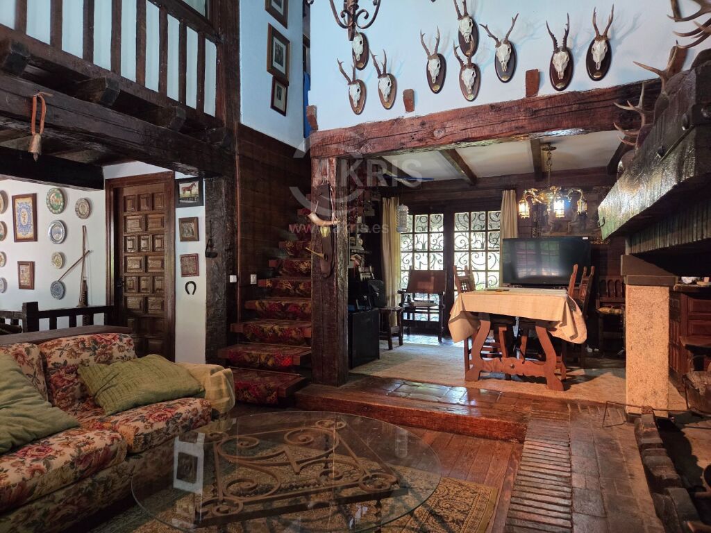 Chalet Independiente en Hontanar - foto 4