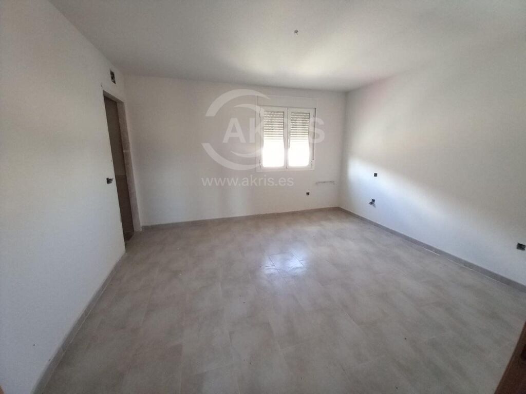 Chalet Independiente en Quero - foto 11