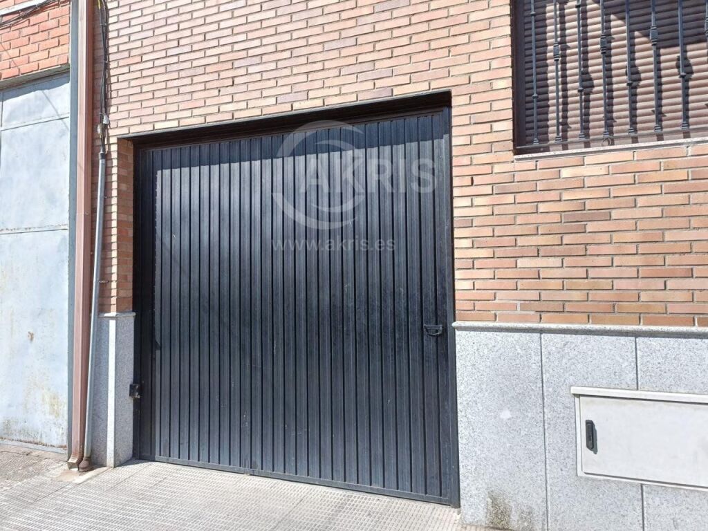 Garaje en Fuensalida - foto 2