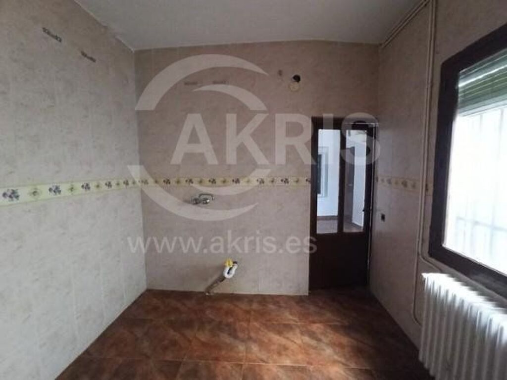 Piso en La Villa de Don Fadrique - foto 3