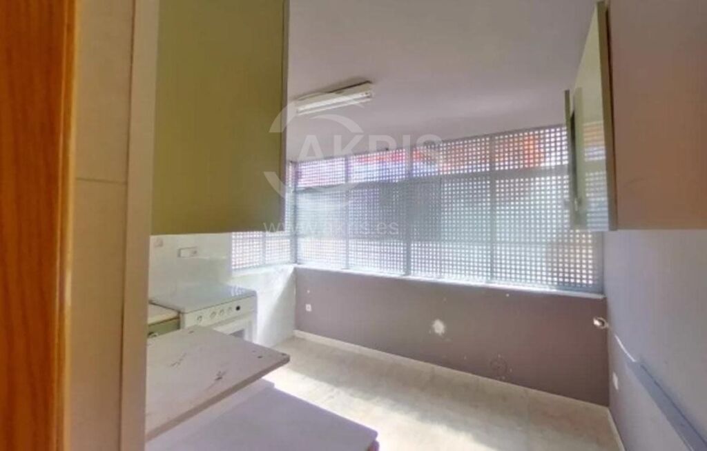 Piso en L'Hospitalet de Llobregat - foto 4
