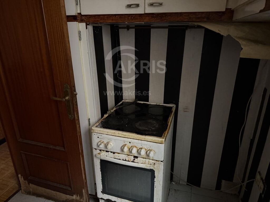 Chalet Independiente en Girona - foto 2