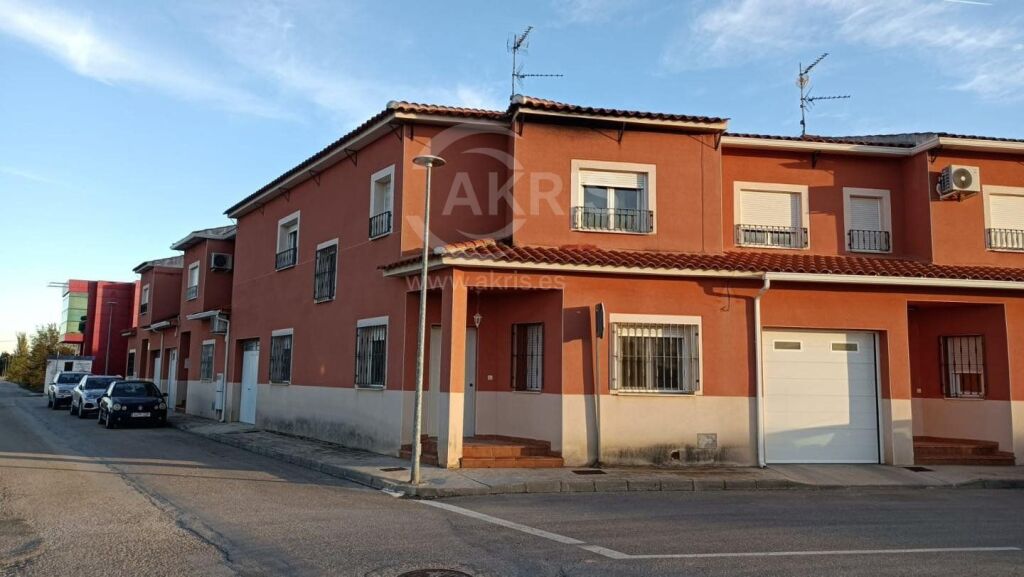 Chalet Independiente en Miguel Esteban