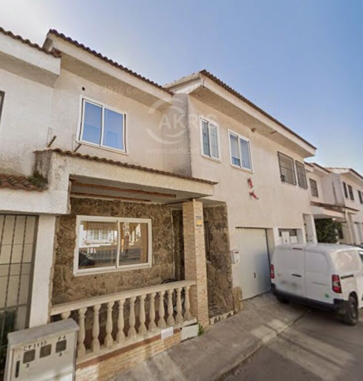 Casa en Cedillo Del Condado