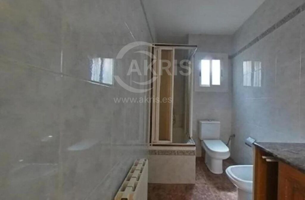 Chalet Independiente en Badalona - foto 3