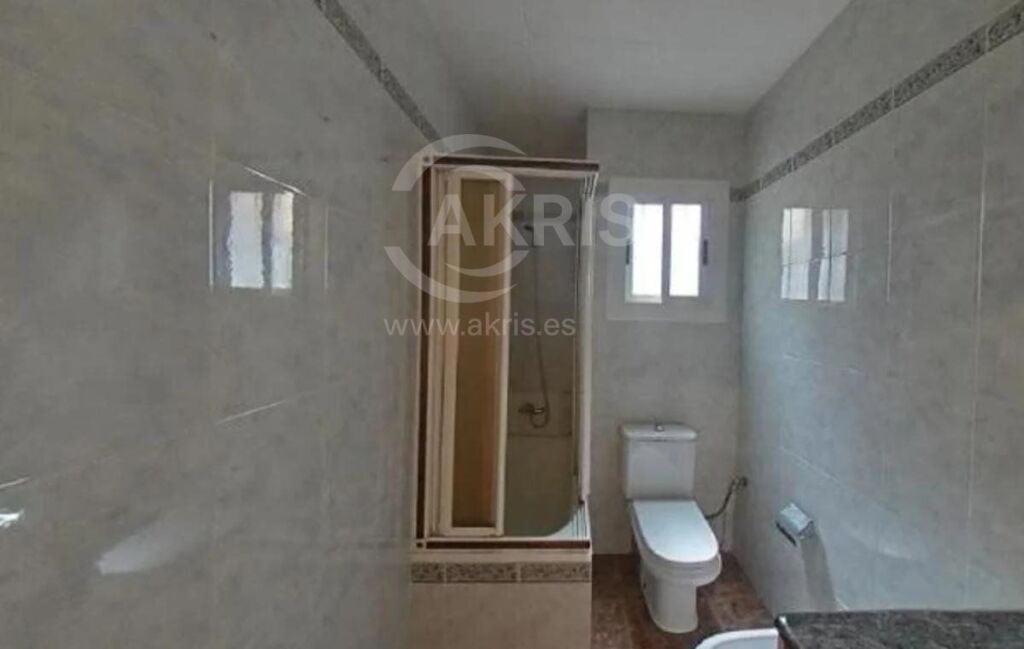 Chalet Independiente en Badalona - foto 32