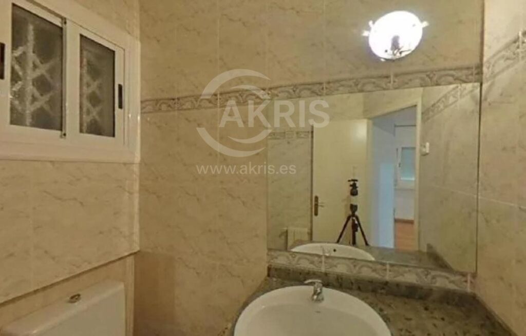Chalet Independiente en Badalona - foto 34