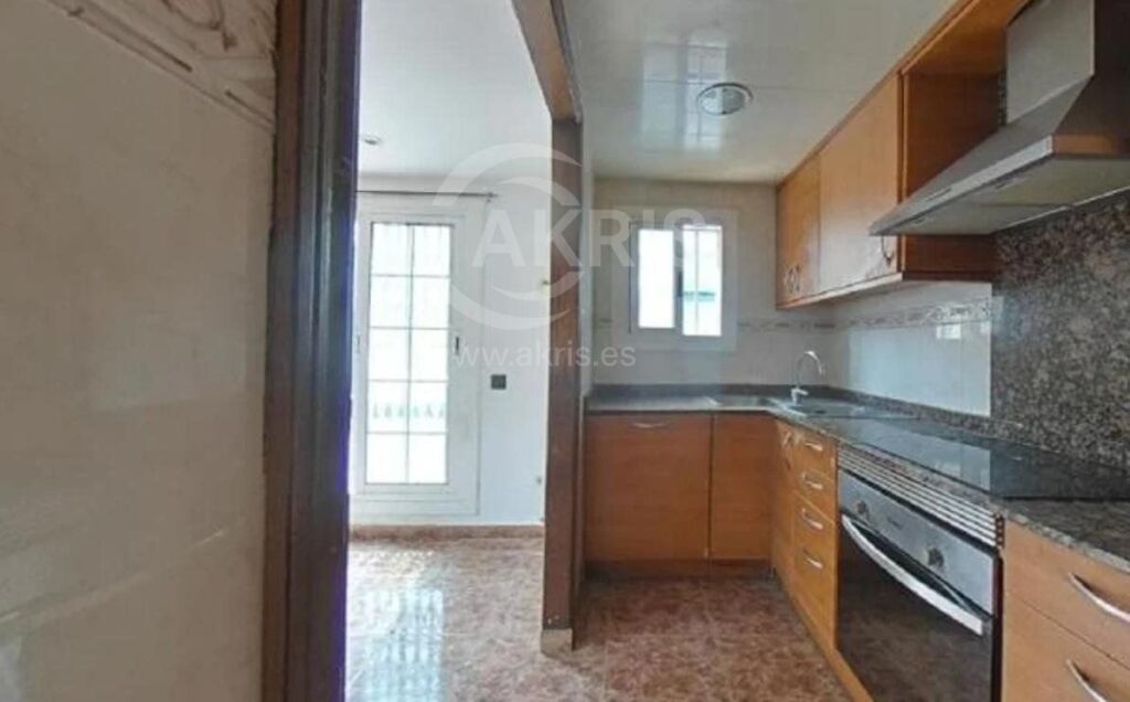 Chalet Independiente en Badalona - foto 7