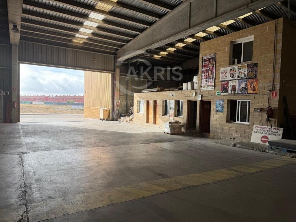 Nave Industrial en Torija - foto 11