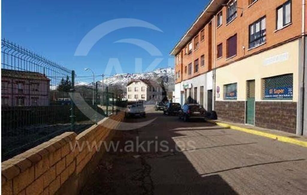 Piso en Villamanin - foto 2