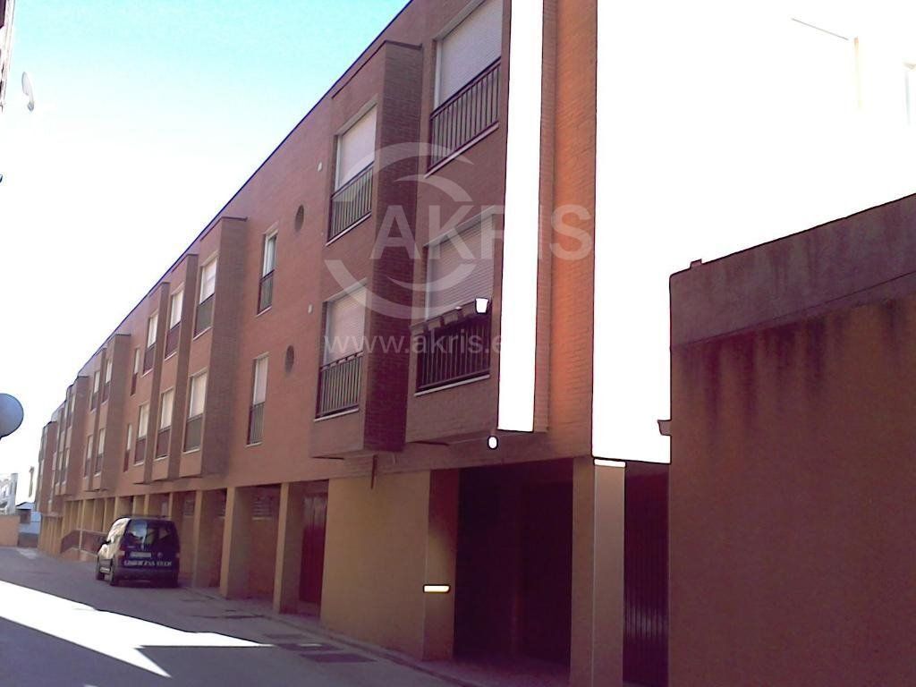 Garaje en Yuncler - foto 2