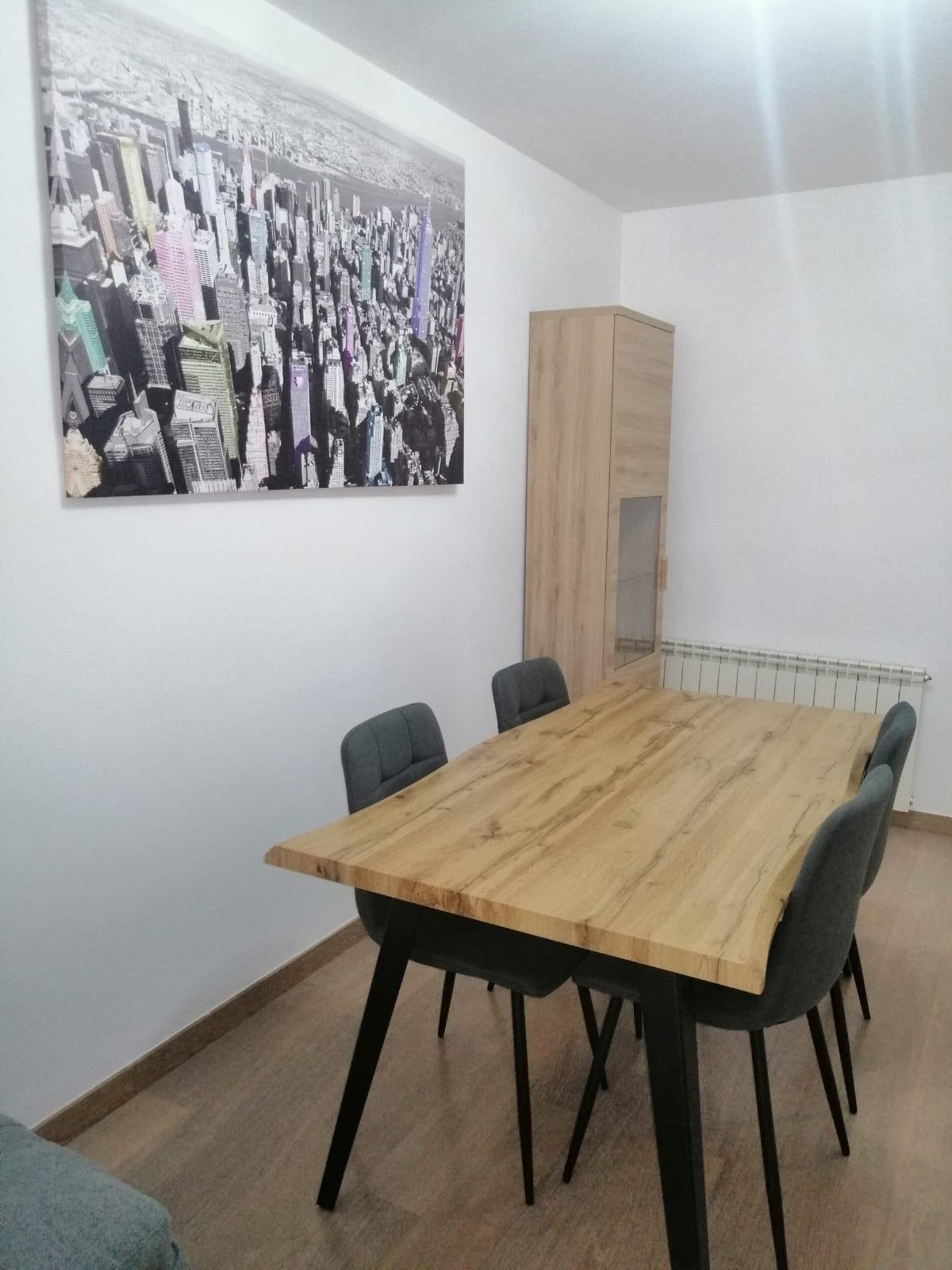 Piso moderno en alquiler en Lleida - Zona Rectorat - foto 3