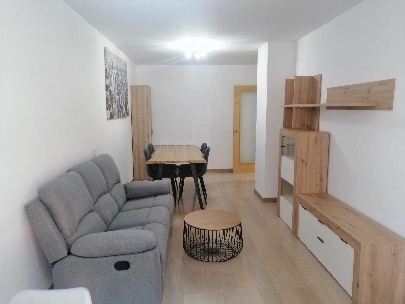 Piso moderno en alquiler en Lleida - Zona Rectorat - foto 6