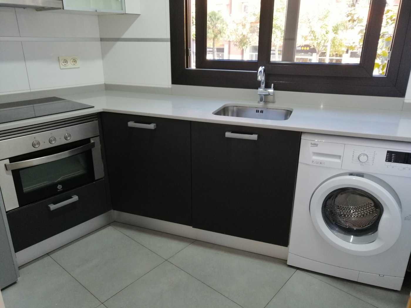 Piso moderno en alquiler en Lleida - Zona Rectorat - foto 9