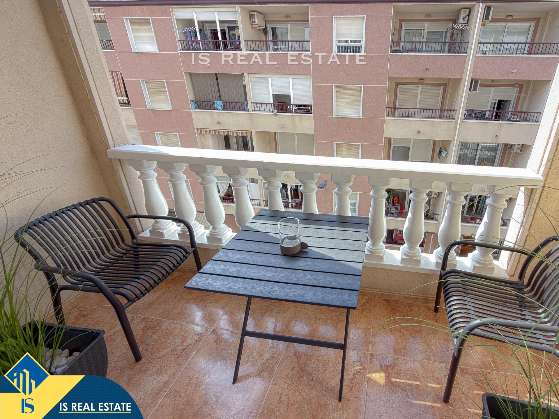 Novedad! Apartamento impecable con muebles a estrenar y much - foto 2