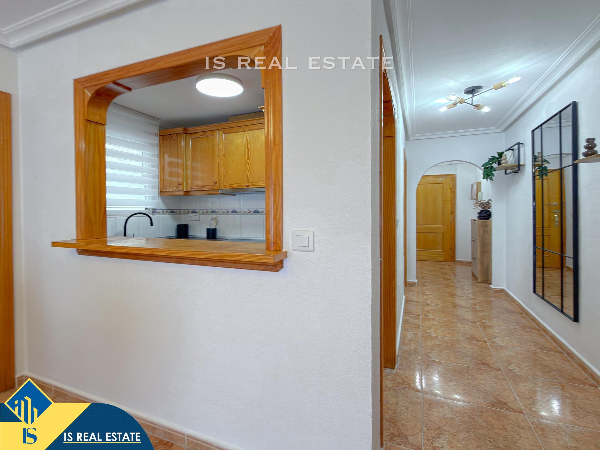 Novedad! Apartamento impecable con muebles a estrenar y much - foto 16