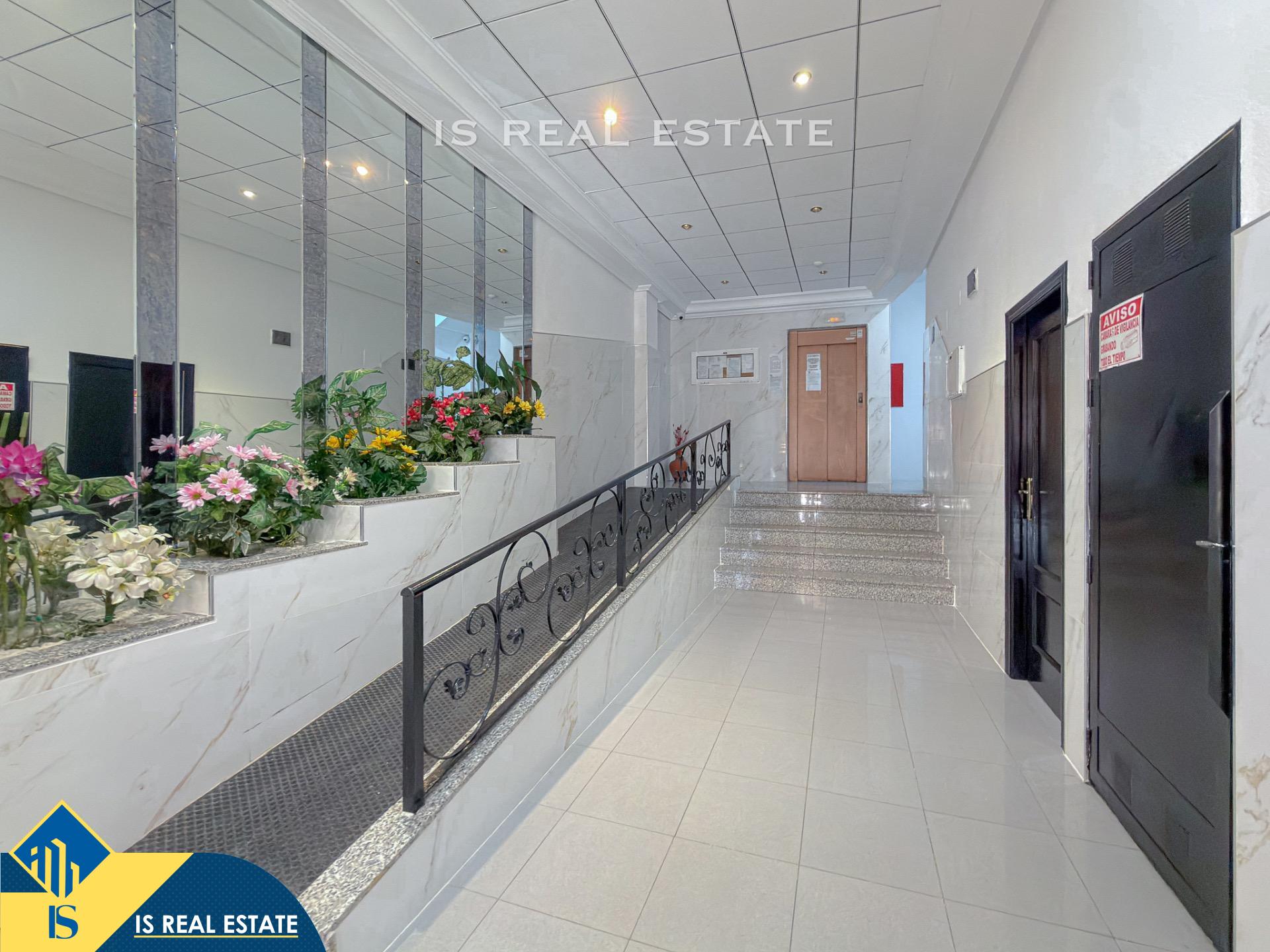 Novedad! Apartamento impecable con muebles a estrenar y much - foto 3