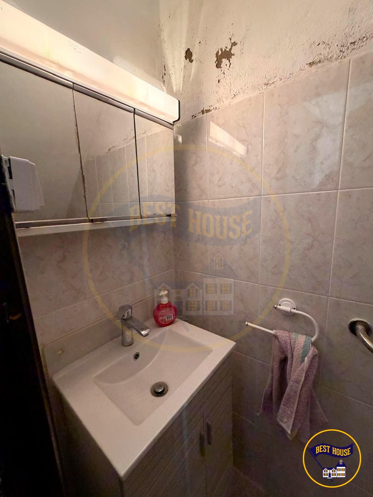 CASA 3 PLANTAS EN VENTA EN MIRA - foto 13