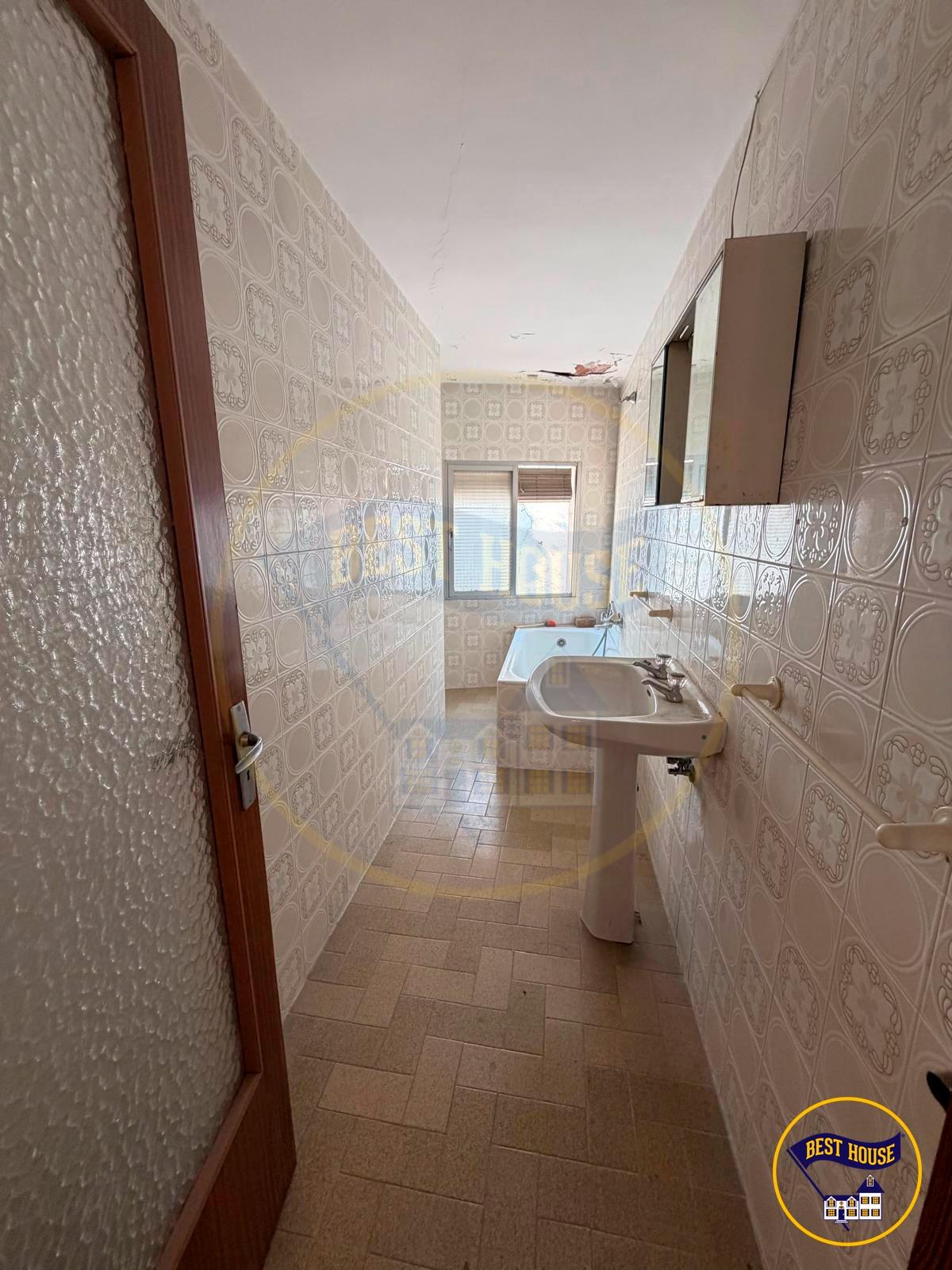 CASA 3 PLANTAS EN VENTA EN MIRA - foto 47
