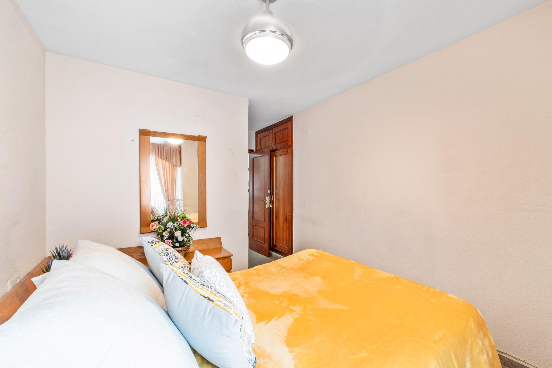 PISO 4 habitaciones CON GRAN TERRAZA DE 60 m" Y PLAZA DE GAR - foto 17