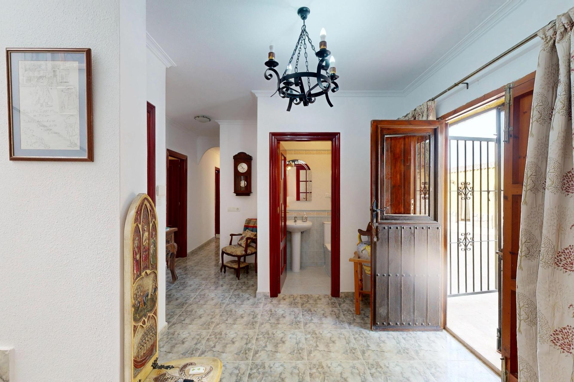 FINCA EXCLUSIVA de casi 8.000 m2 y 540 m2 construidos en Val - foto 28