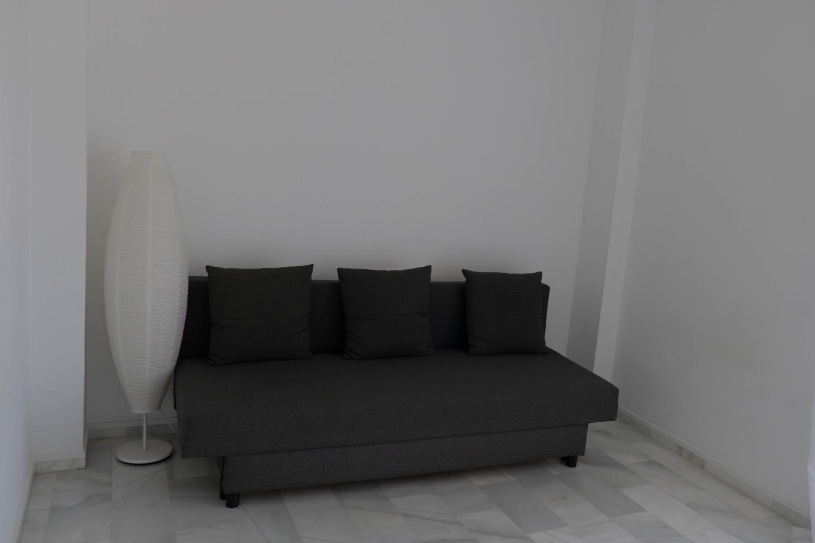 CHOLLO!!! Apartamento de 125 m2 de 3 dormitorios y dos baños - foto 29